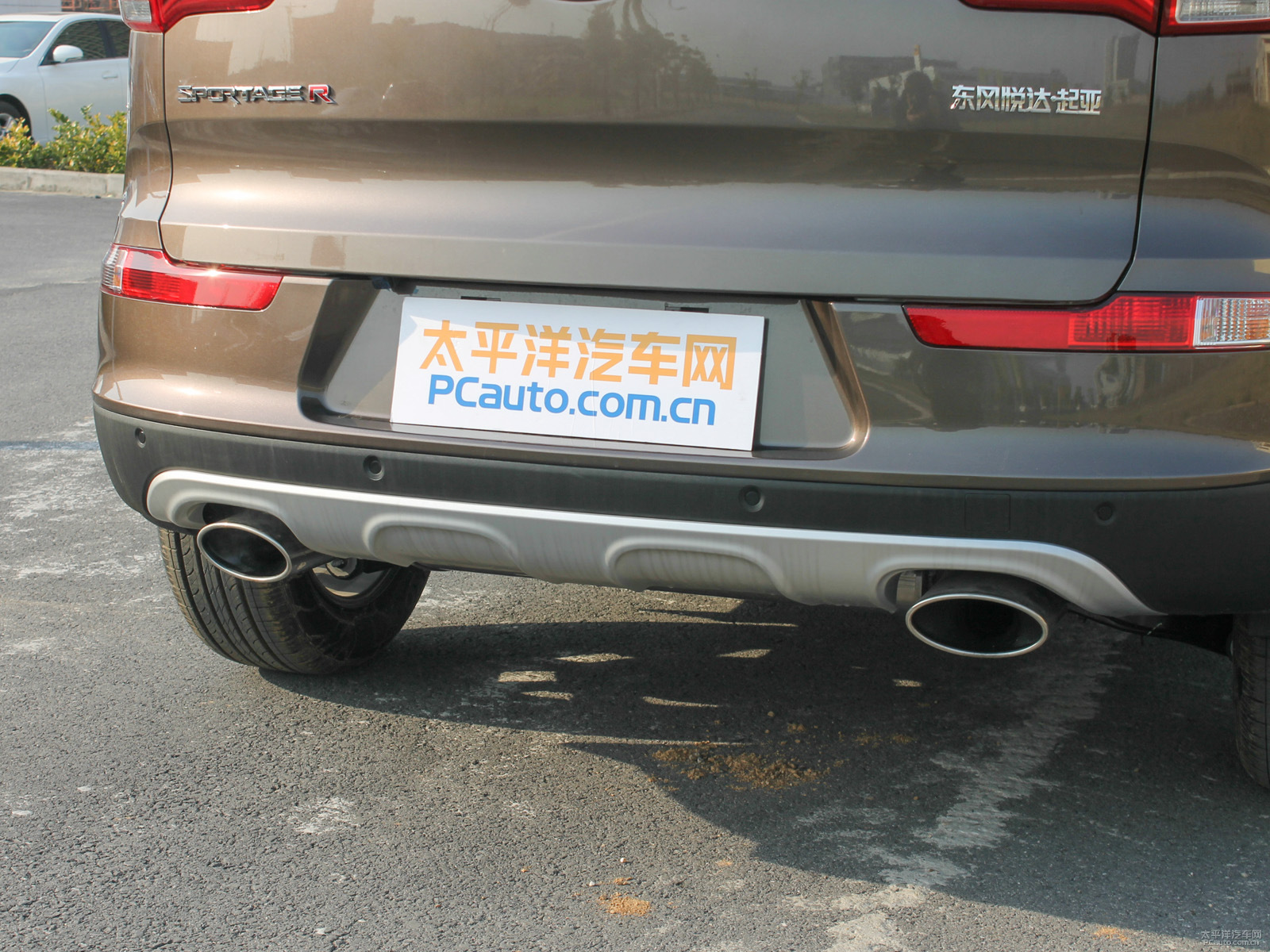 智跑外觀高清大圖