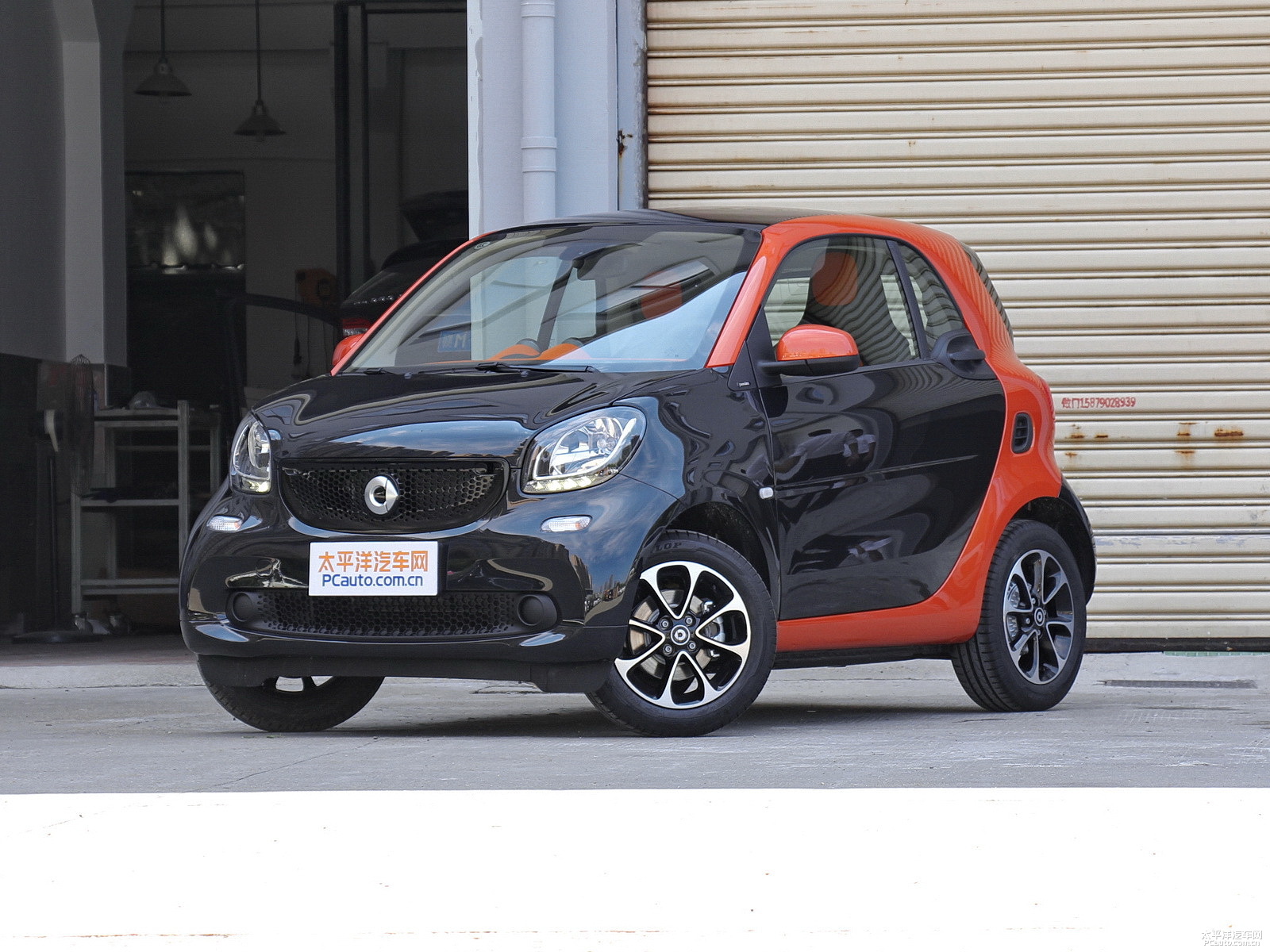 ҹsmart fortwo܇^^DƬ