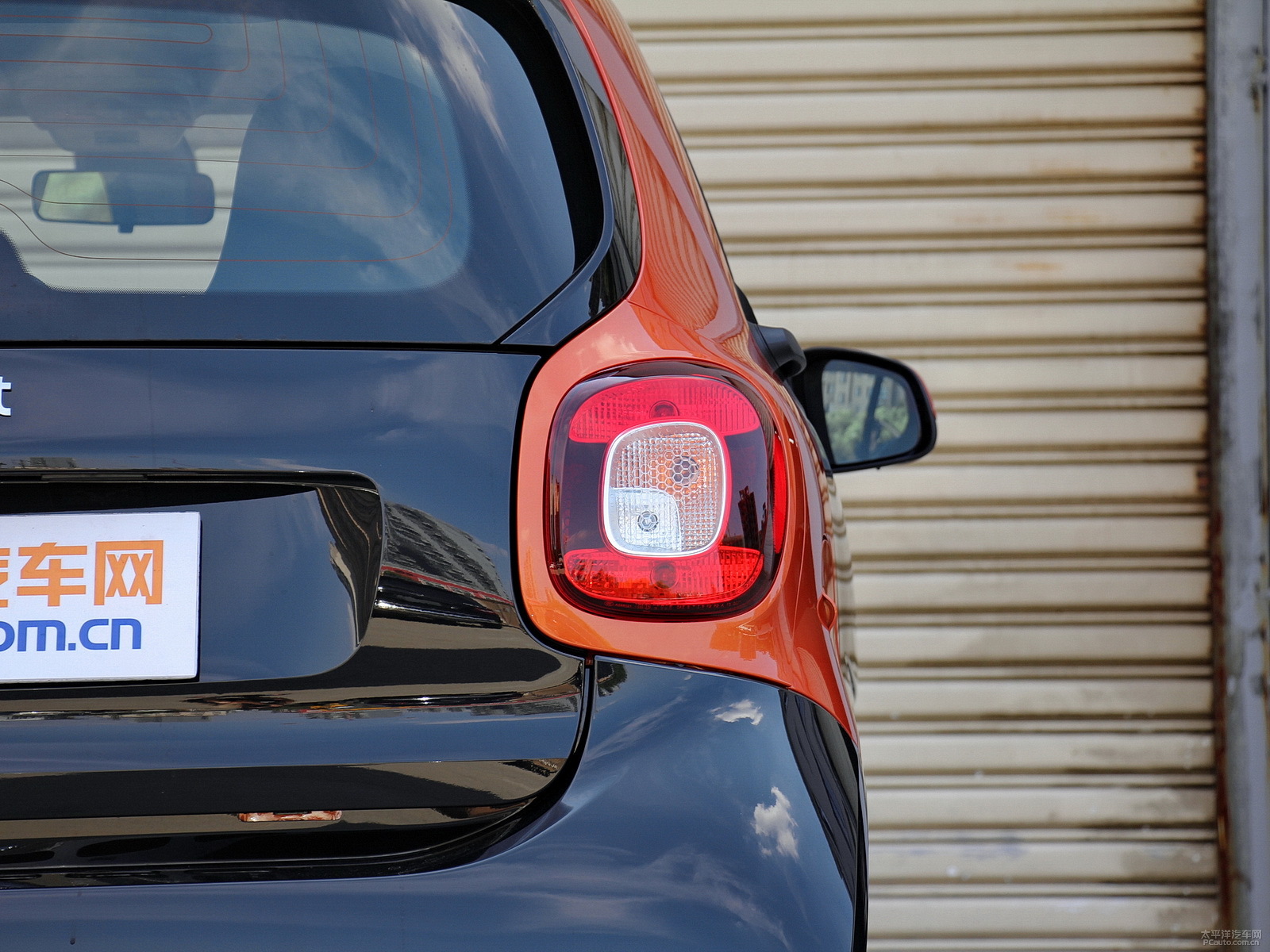ҹsmart fortwo܇β^DƬ