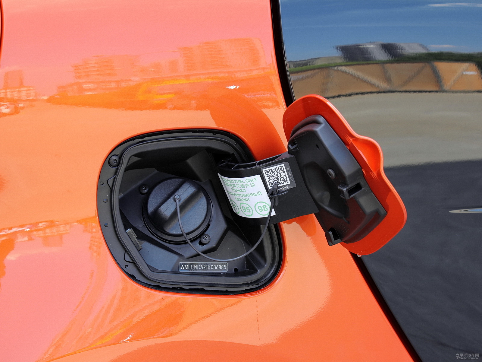 ҹsmart fortwo܇^DƬ