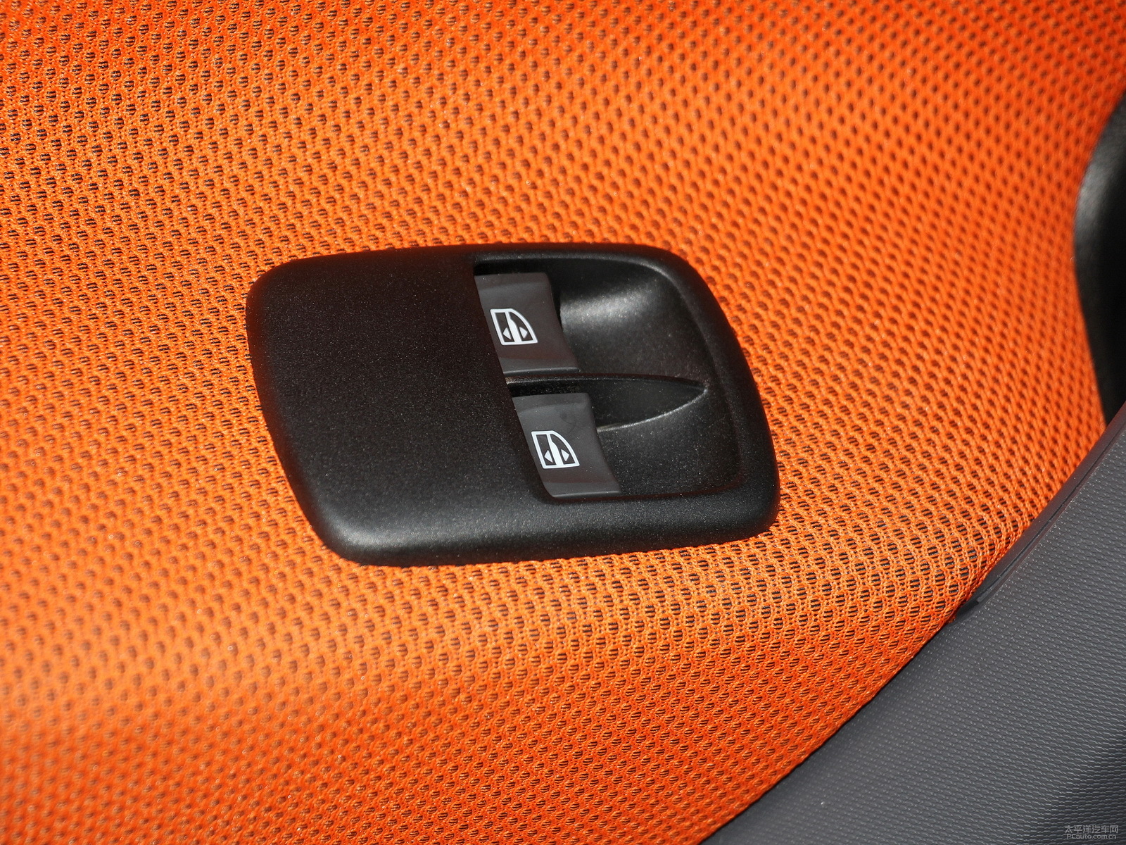 ҹsmart fortwo܇(ni)DƬ