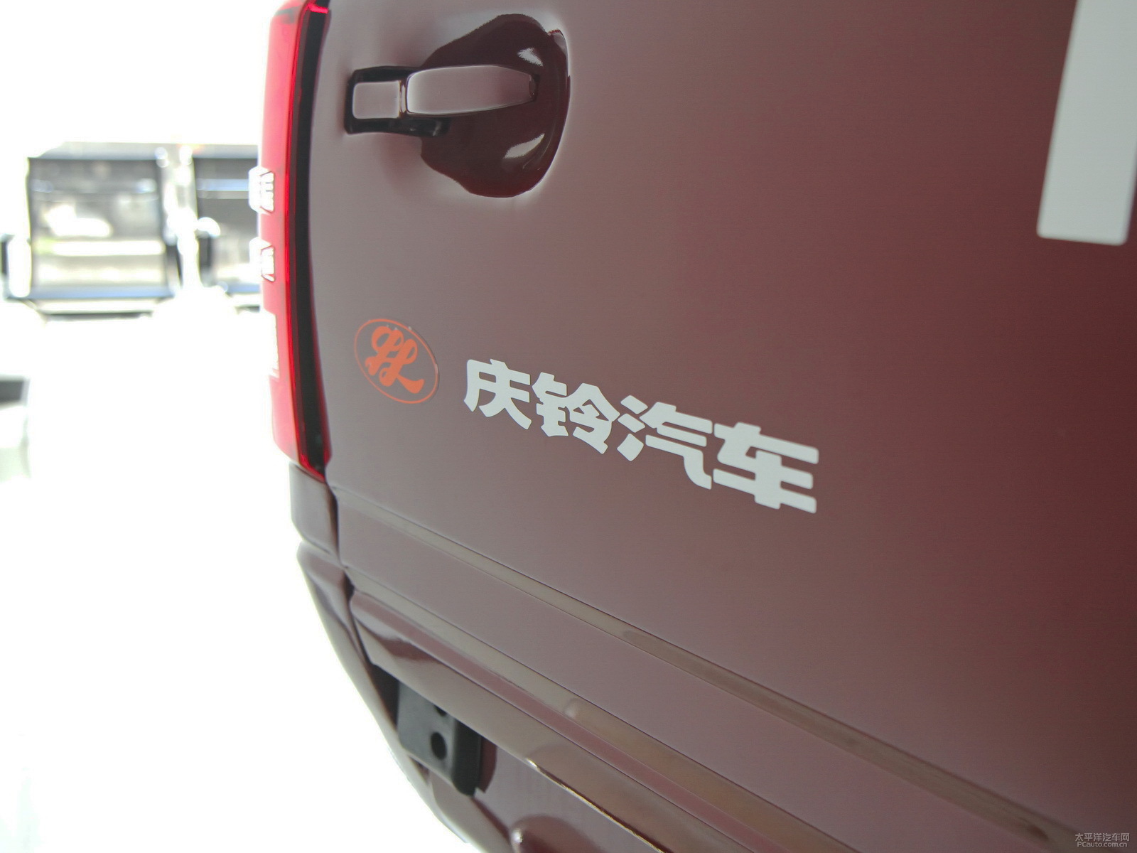 五十鈴皮卡外觀高清大圖