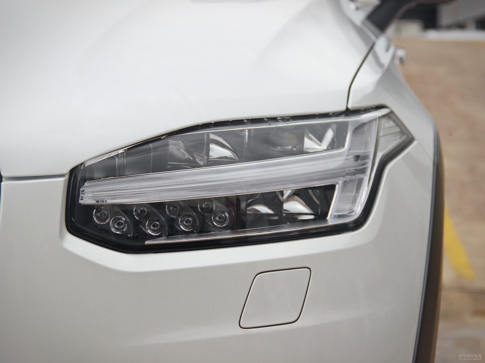 ˮ֠XC90܇^^DƬ