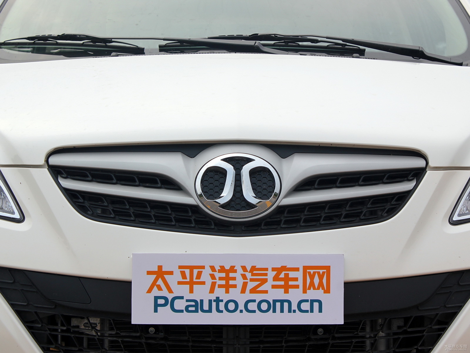 E150 EV外觀高清大圖