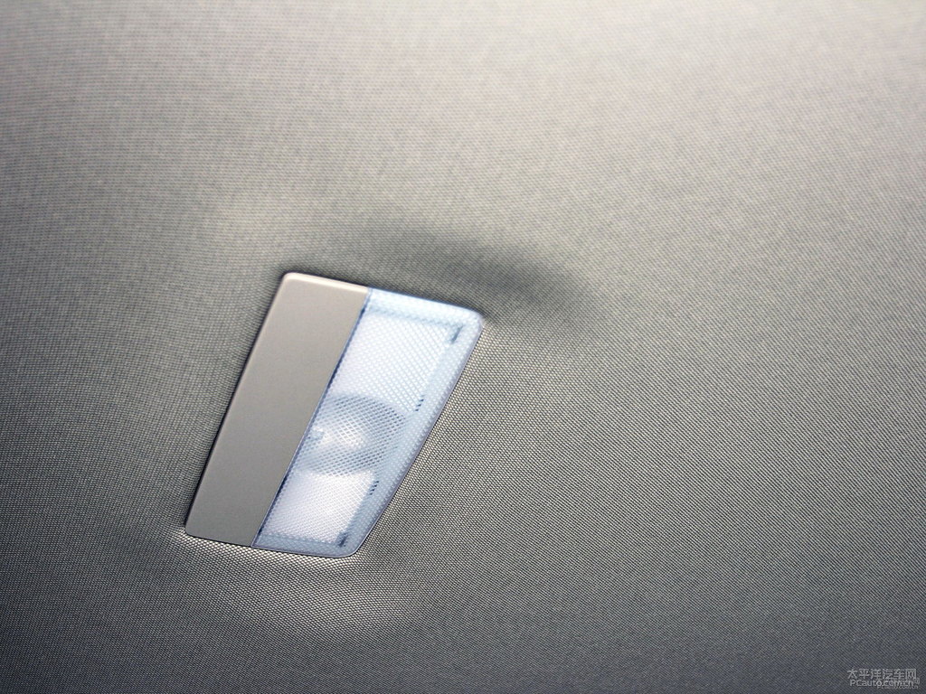 琥珀棕威朗車廂內(nèi)飾圖片