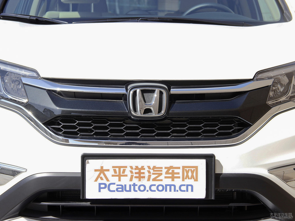 珍珠白本田CR-V車頭外觀圖片