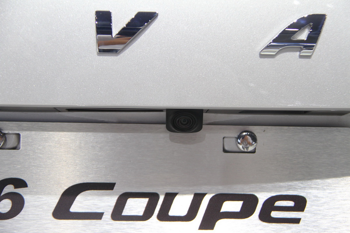 H6 CoupeDƬ