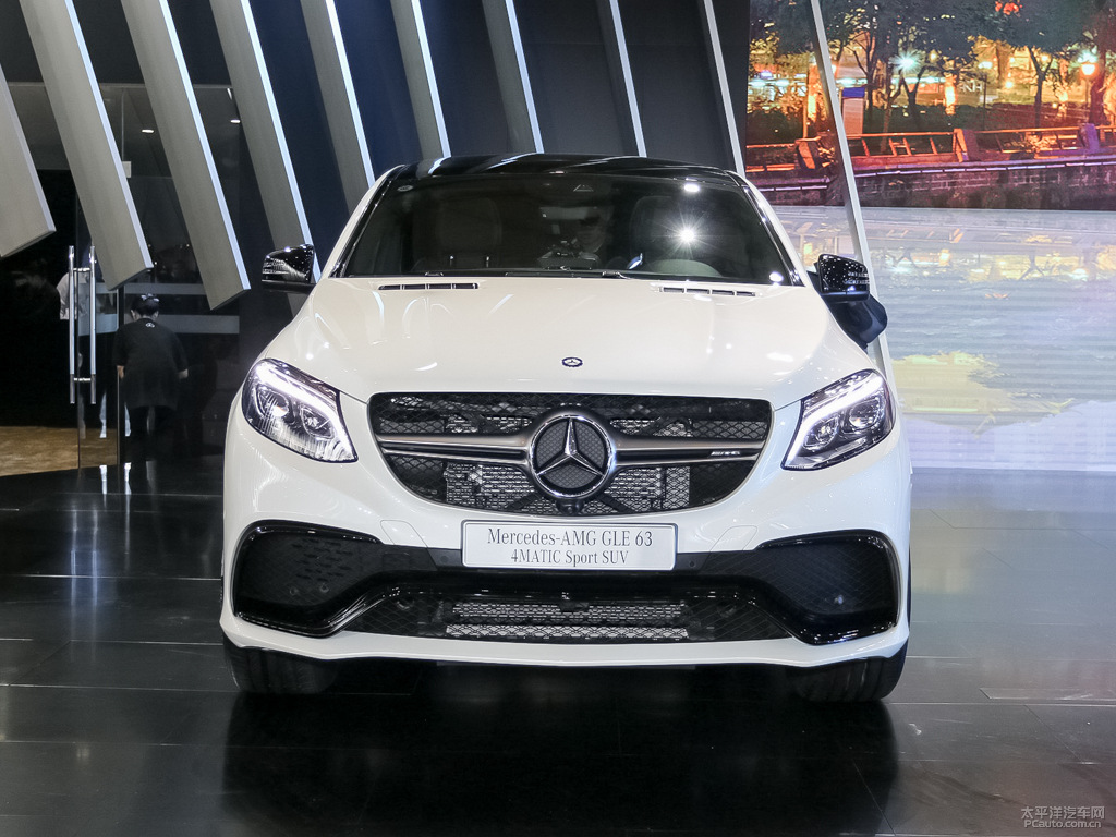 GLE 轎跑SUV AMG外觀高清大圖