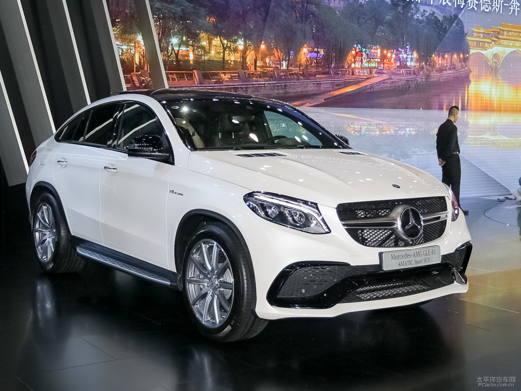GLE 轎跑SUV AMG外觀高清大圖