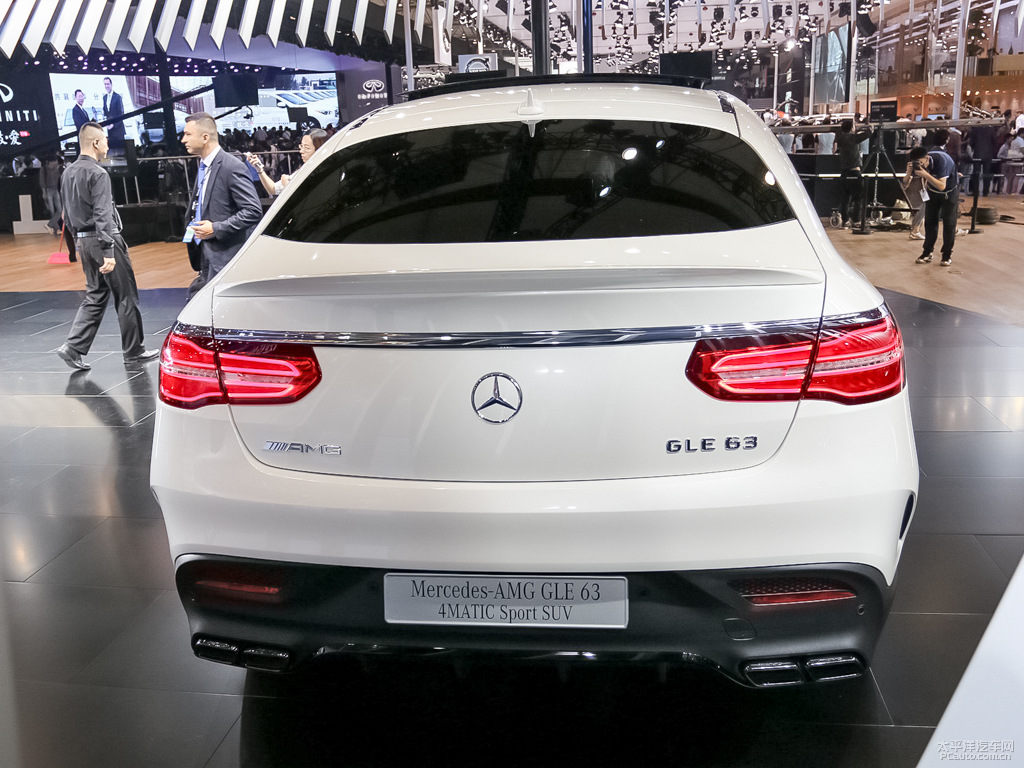 GLE 轎跑SUV AMG外觀高清大圖