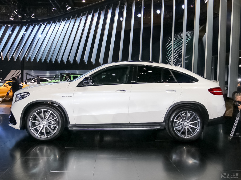 GLE 轎跑SUV AMG外觀高清大圖