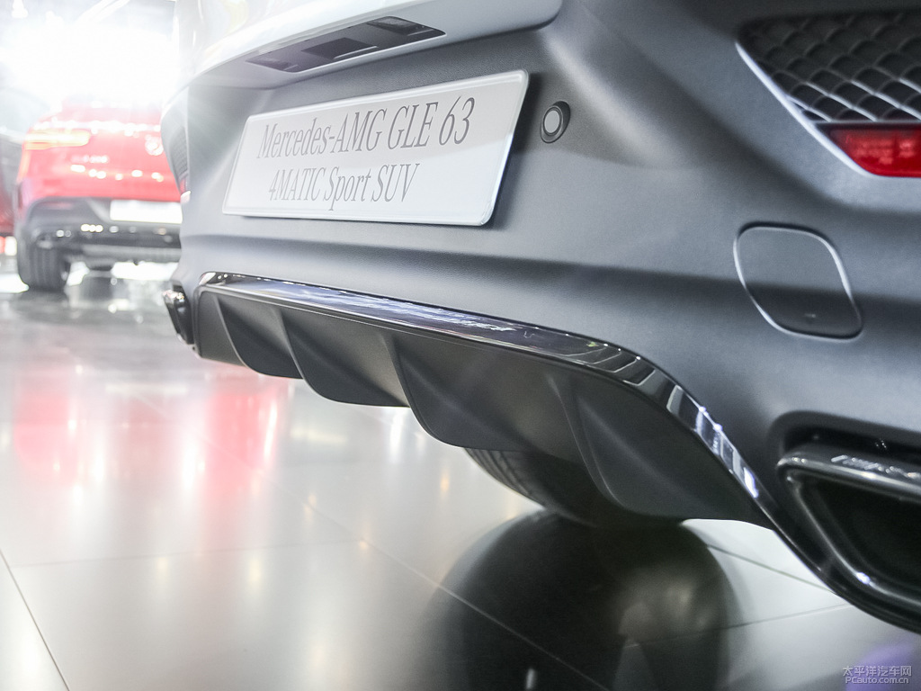 GLE 轎跑SUV AMG外觀高清大圖