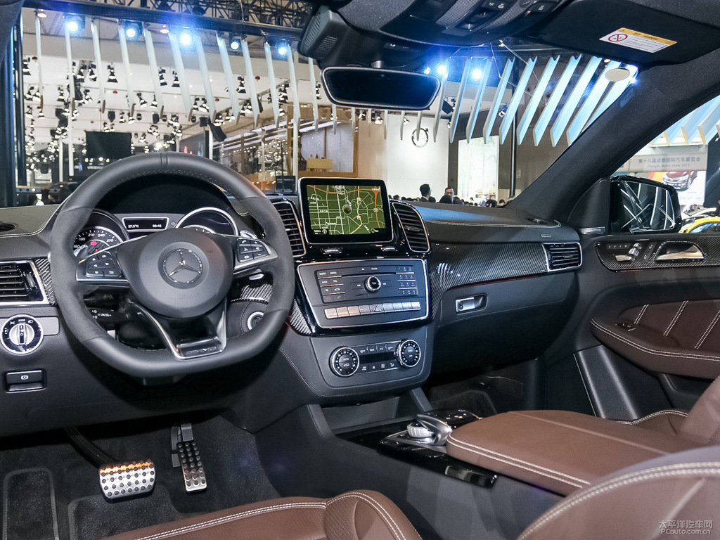 GLE 轎跑SUV AMG內(nèi)飾高清大圖