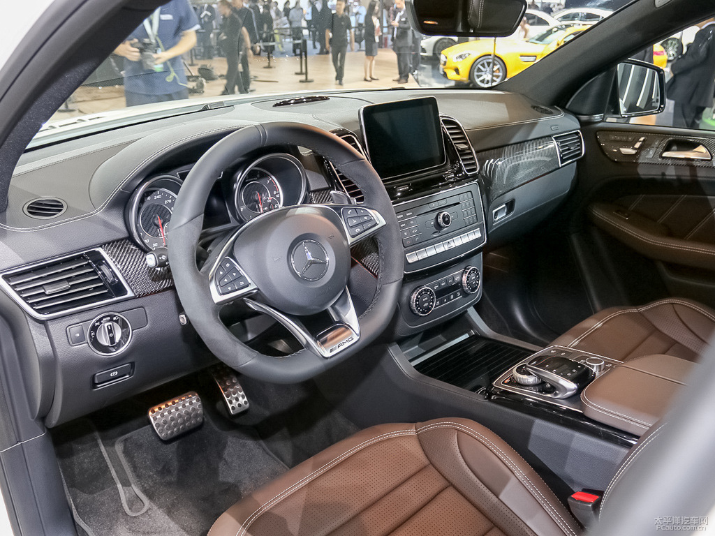 GLE 轎跑SUV AMG內(nèi)飾高清大圖