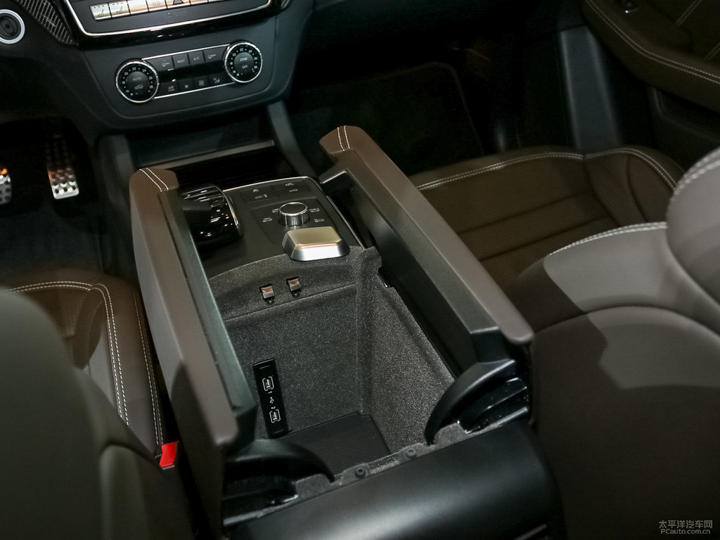 GLE 轎跑SUV AMG空間高清大圖