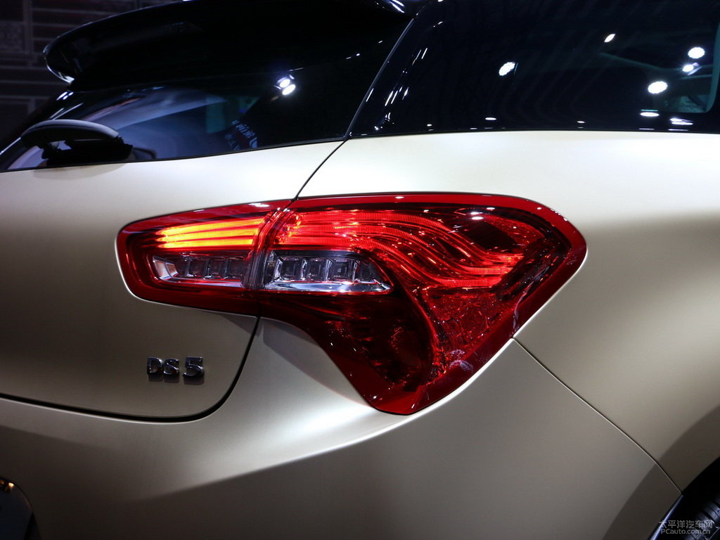 DS 5外觀高清大圖