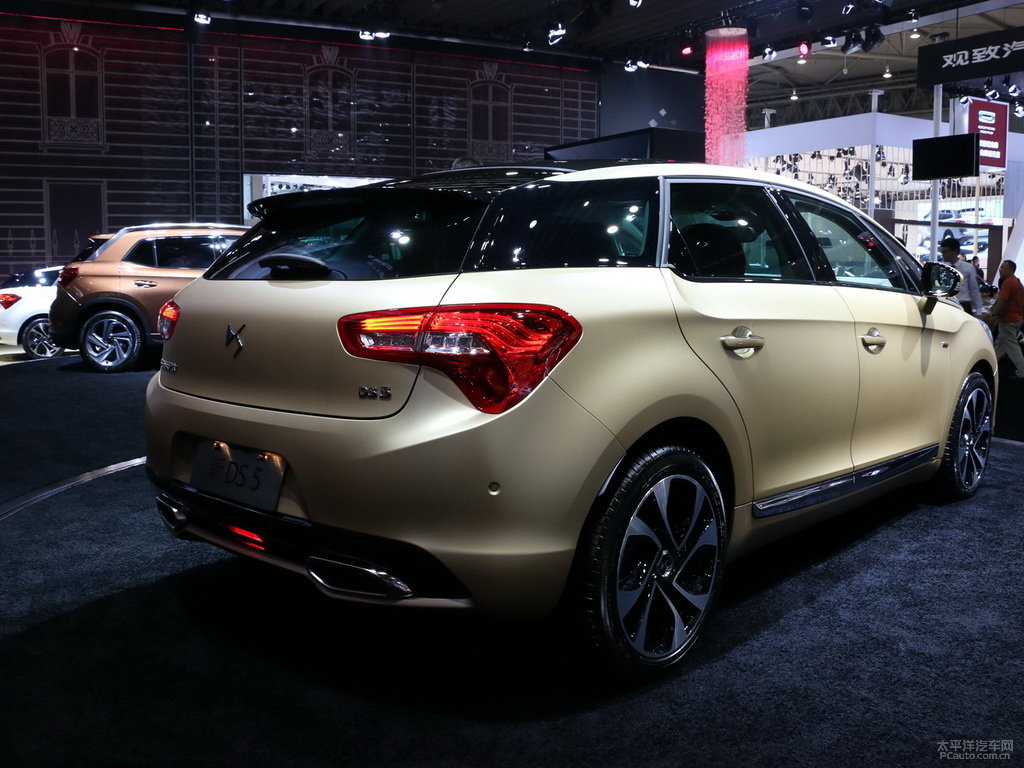 DS 5外觀高清大圖