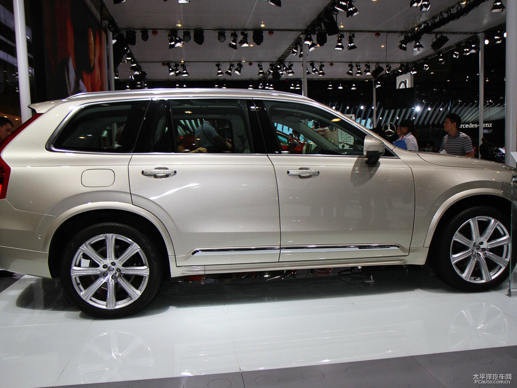 耀目沙沃爾沃XC90整車外觀外觀圖片