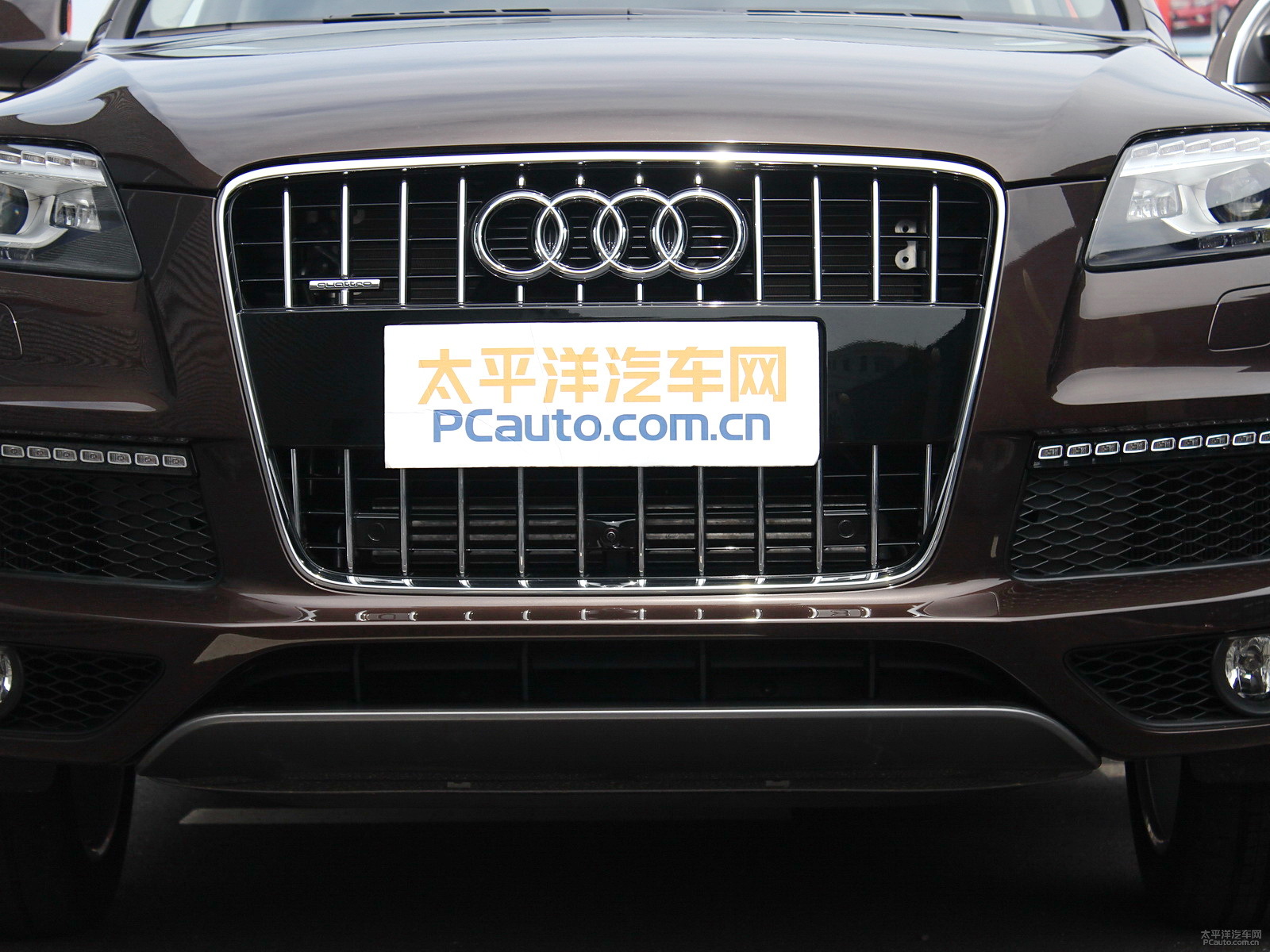 奧迪Q7外觀高清大圖