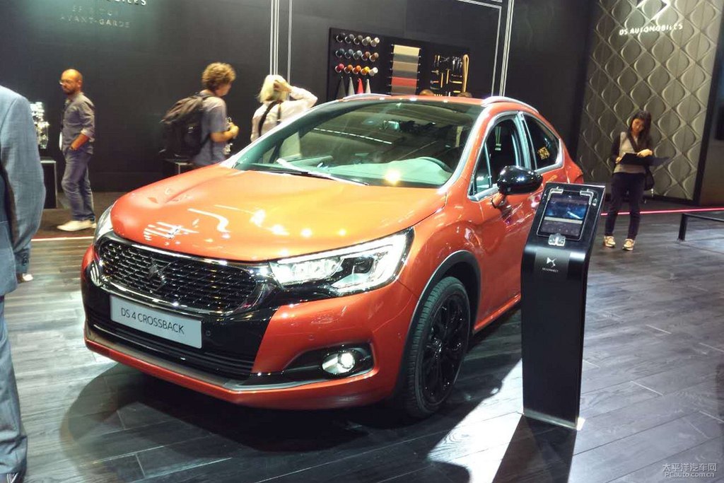 DS 4DƬ