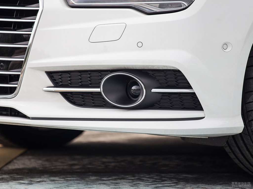 朱鷺白奧迪A7車頭外觀圖片