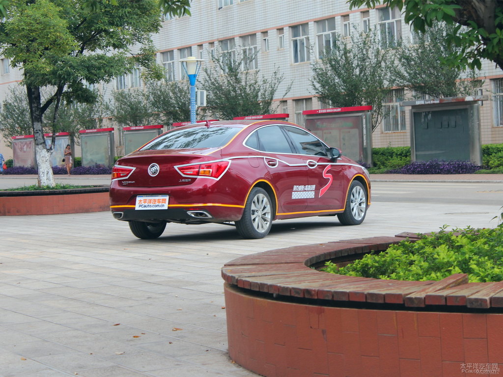 瑪瑙紅威朗整車(chē)外觀(guān)外觀(guān)圖片