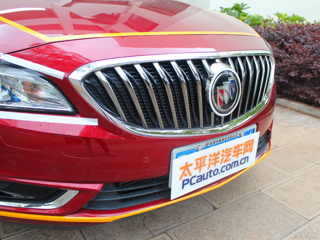 瑪瑙紅威朗車頭外觀圖片