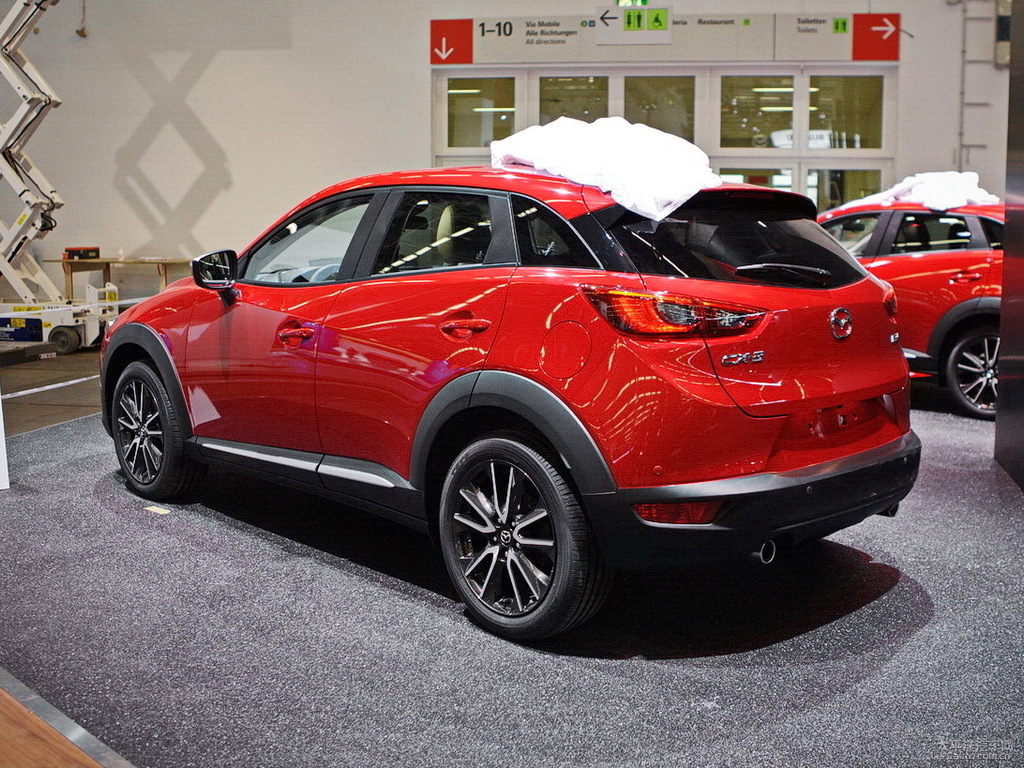 馬自達(dá)CX-3外觀高清大圖