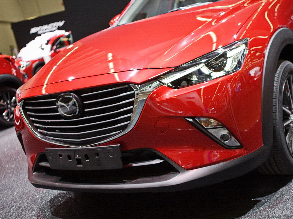 馬自達(dá)CX-3外觀高清大圖