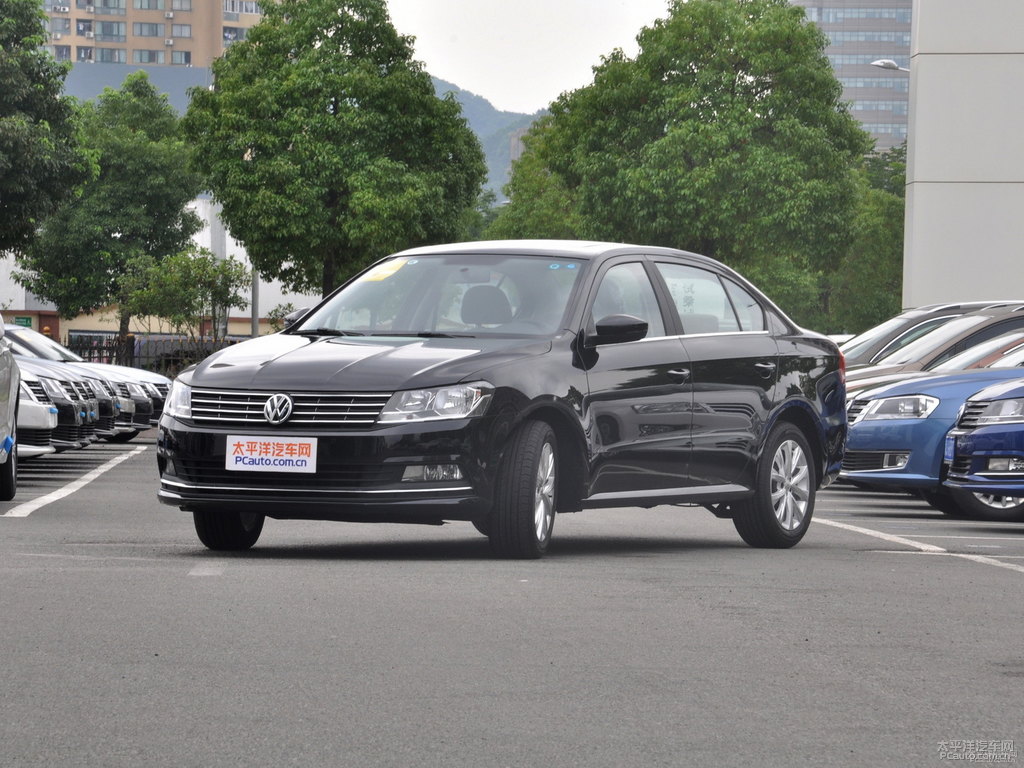 神秘黑朗逸整車外觀外觀圖片