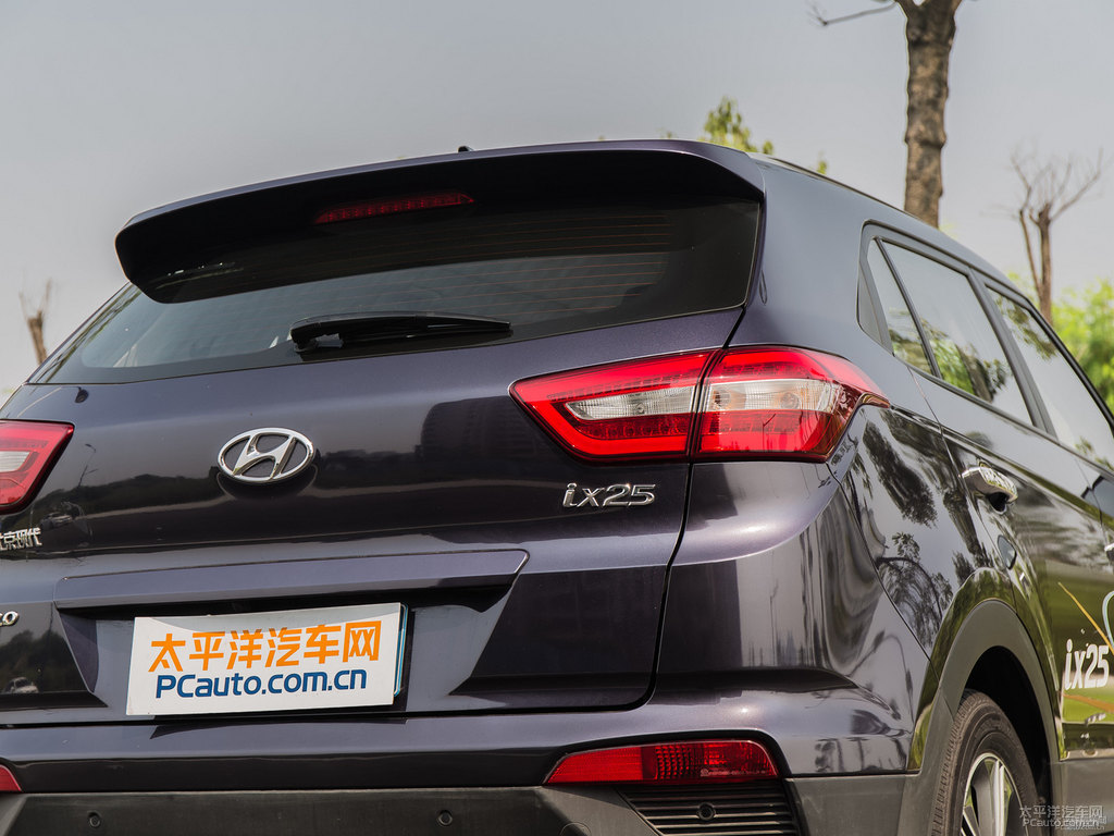 羅蘭紫北京現(xiàn)代ix25車尾外觀圖片