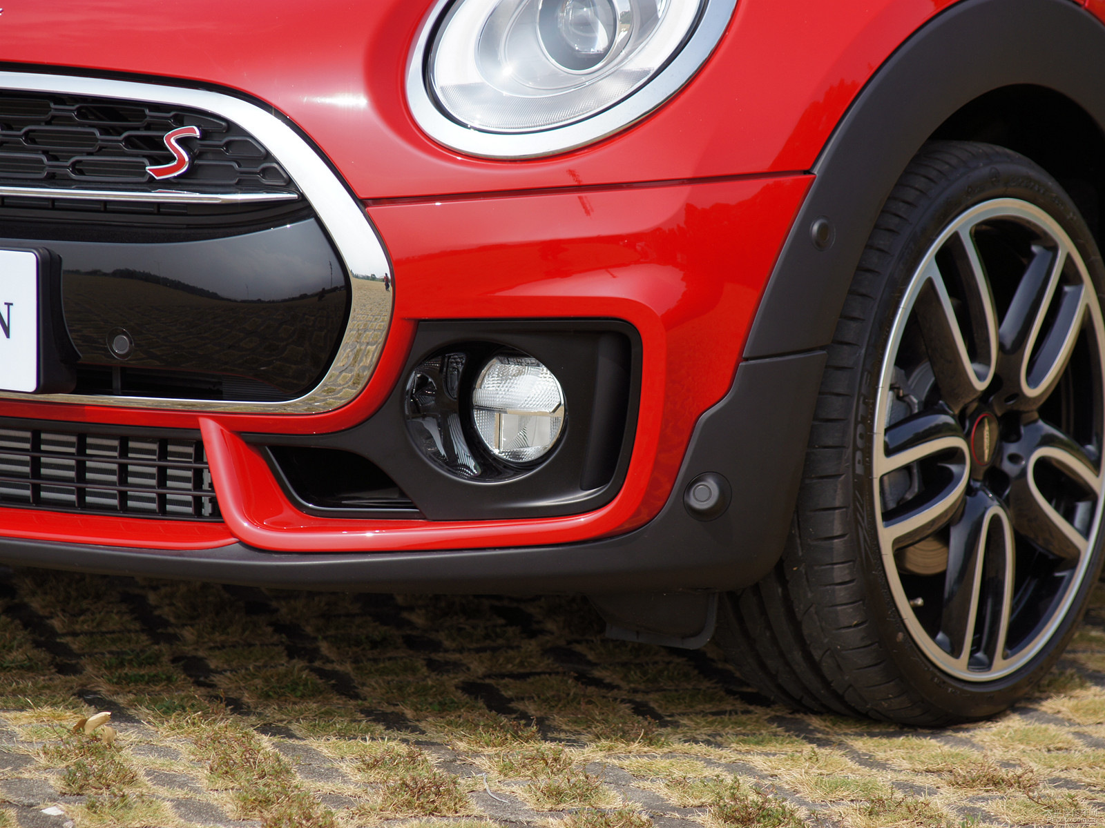 MINI CLUBMAN外觀高清大圖