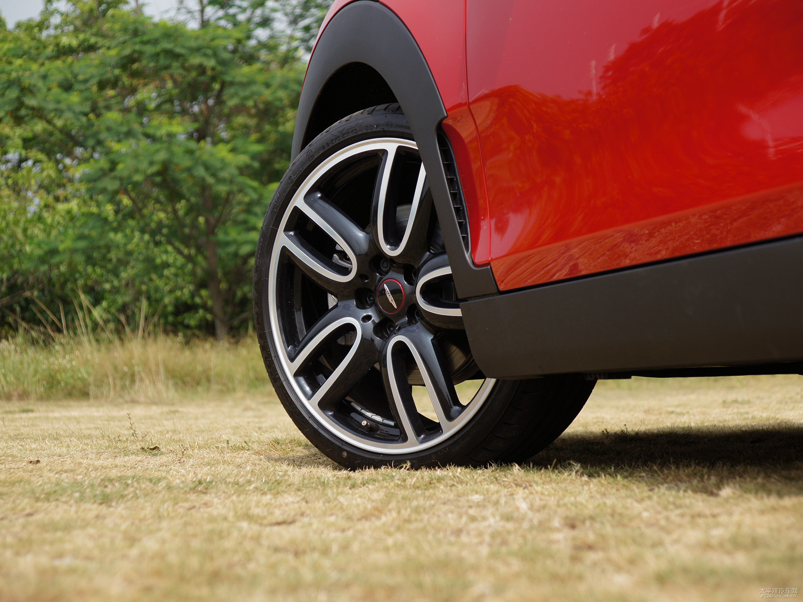 tMINI CLUBMAN܇^DƬ
