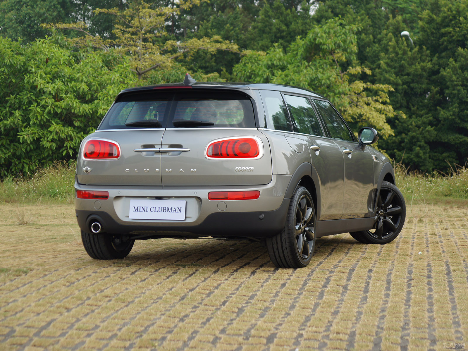 MINI CLUBMAN外觀高清大圖