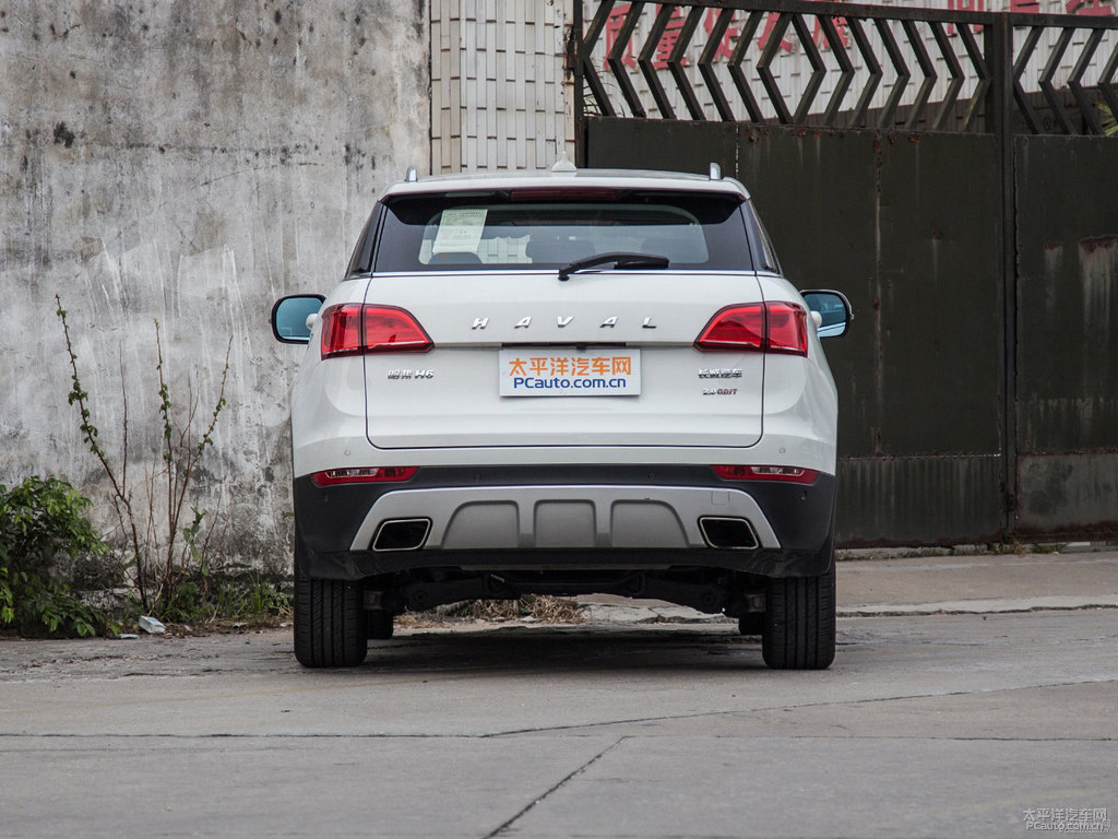 極地白哈弗H6 Coupe整車外觀外觀圖片