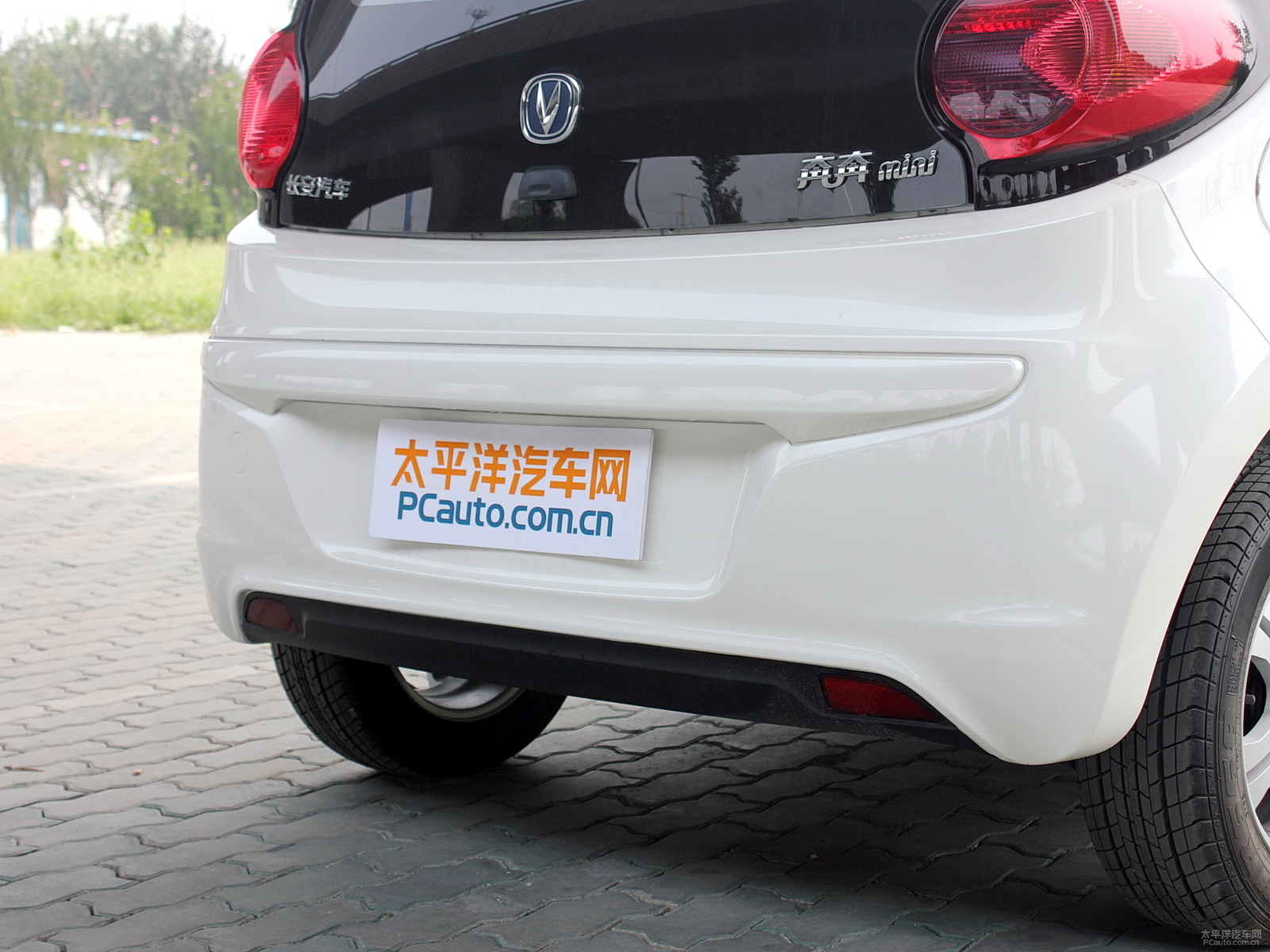奔奔Mini外觀高清大圖