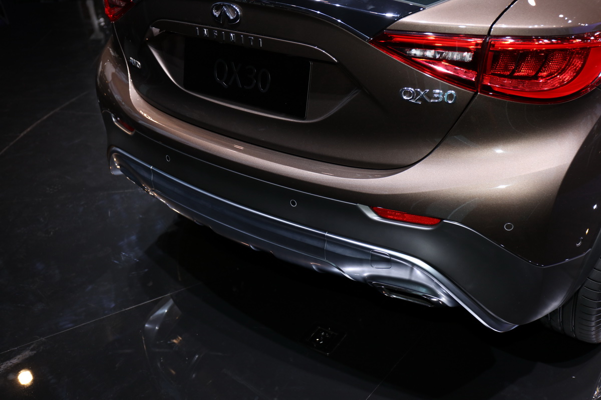 ӢQX30DƬ