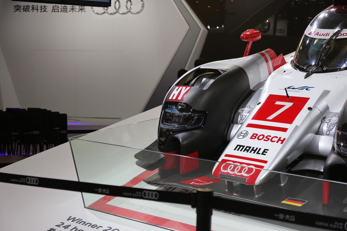 奧迪R18車展高清大圖