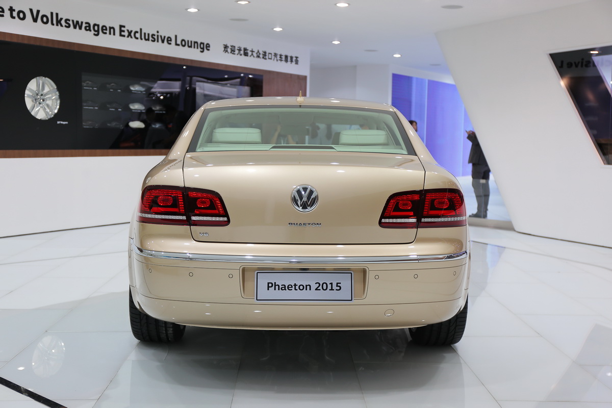 輝騰車展高清大圖