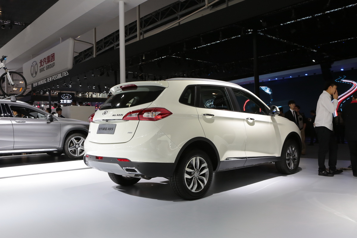 紳寶X65車展高清大圖