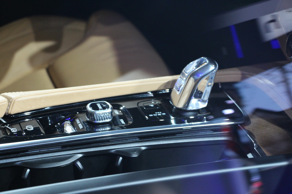֠XC90DƬ