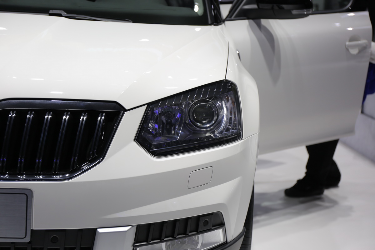 Yeti(M(jn))DƬ