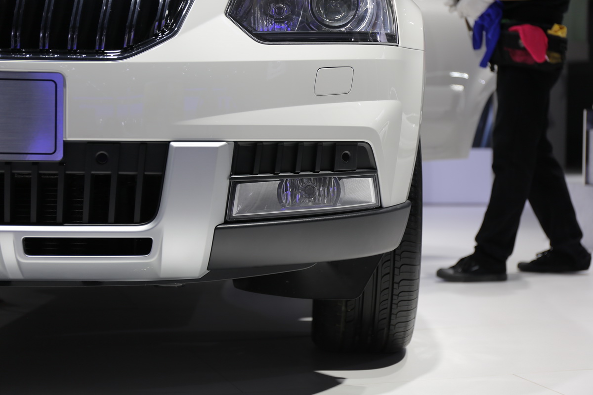 Yeti(M(jn))DƬ
