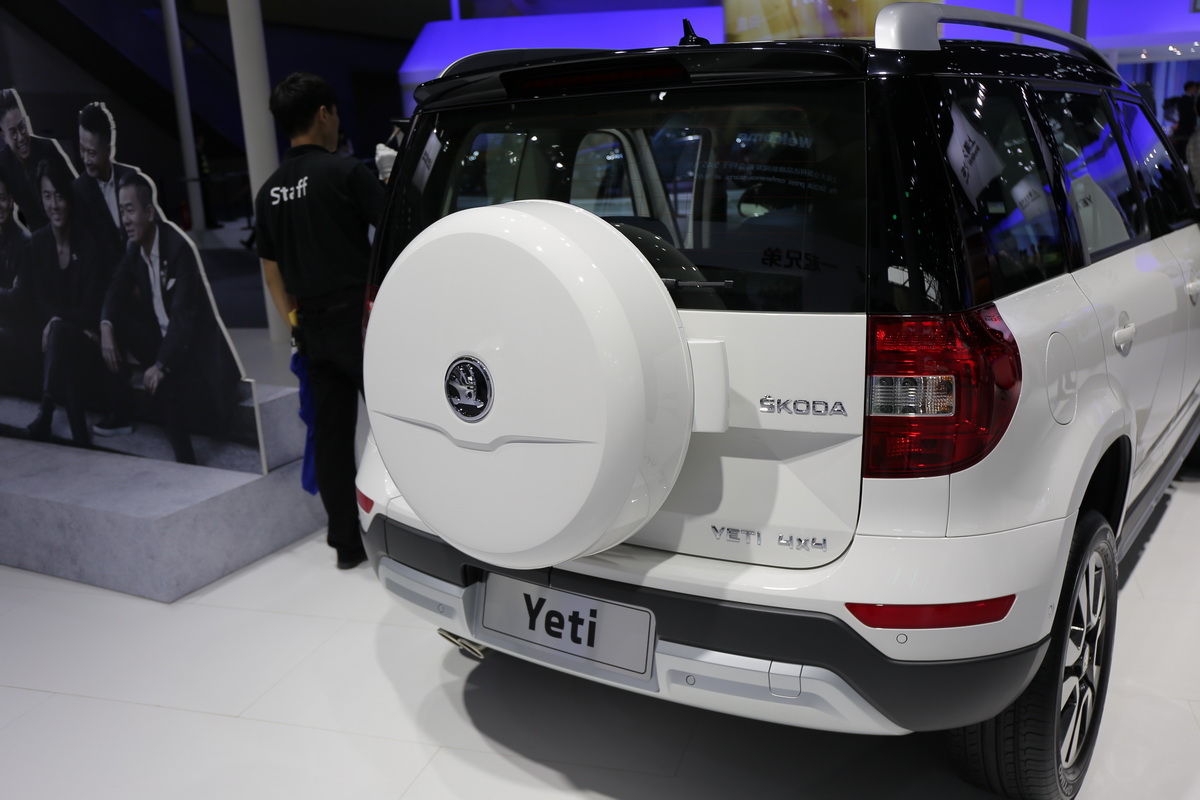 Yeti(M)DƬ