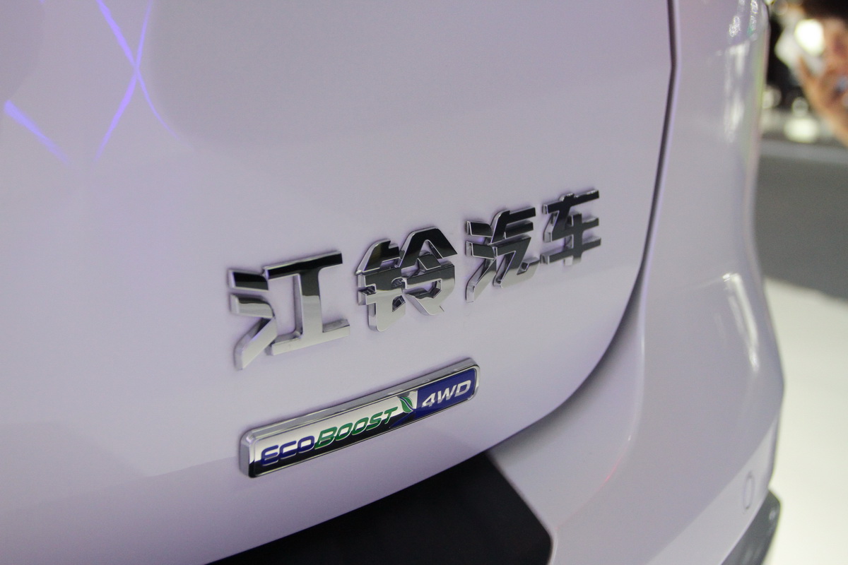 撼路者車展高清大圖