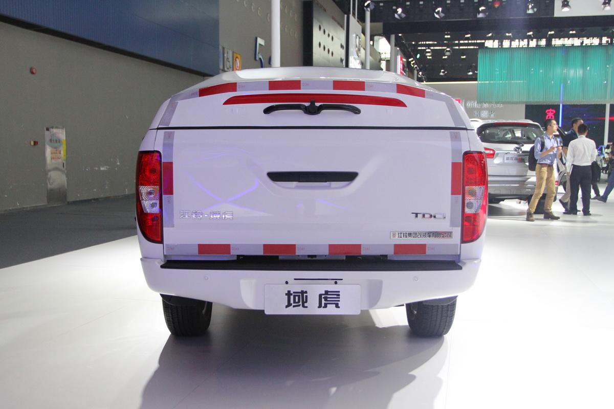 域虎7車展高清大圖