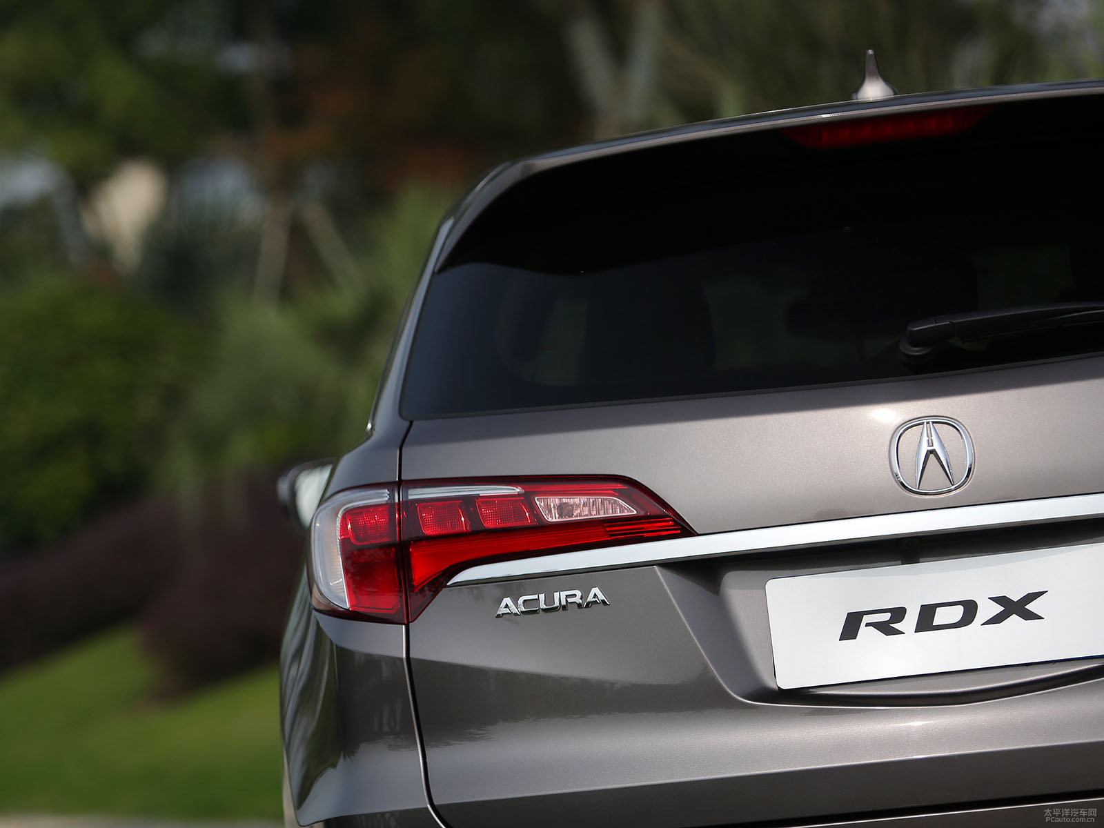 謳歌RDX(進(jìn)口)外觀高清大圖