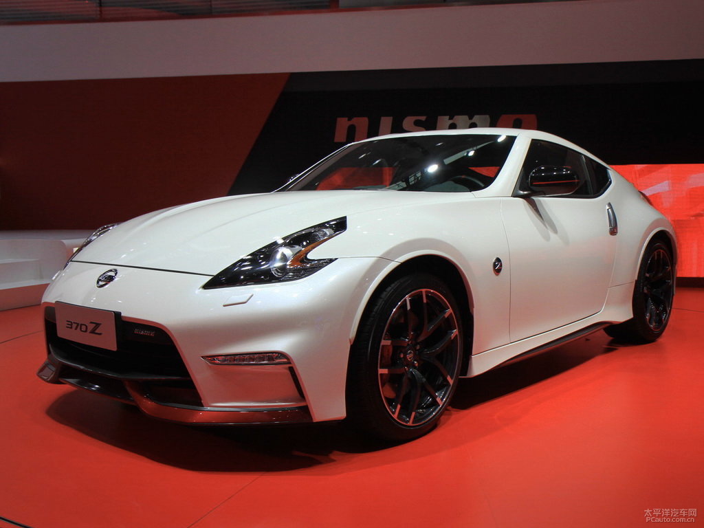 日產(chǎn)370Z外觀高清大圖