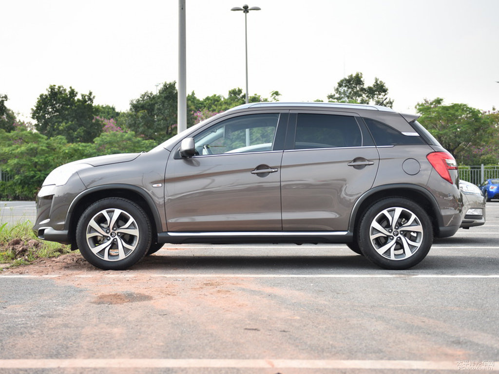 雪鐵龍C4 AIRCROSS(進(jìn)口)外觀高清大圖