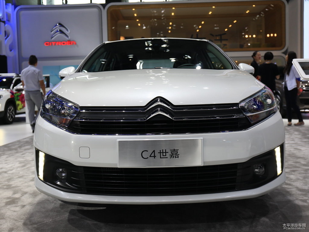 C4܇^^DƬ